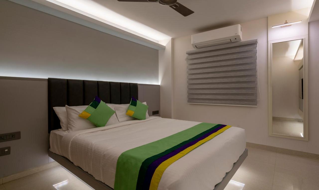 Treebo Premium D Consulate Hotel Hyderabad Exterior photo