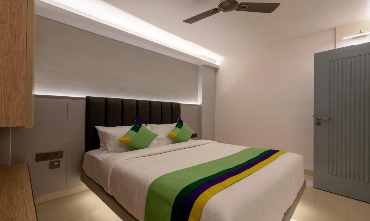 Treebo Premium D Consulate Hotel Hyderabad Exterior photo
